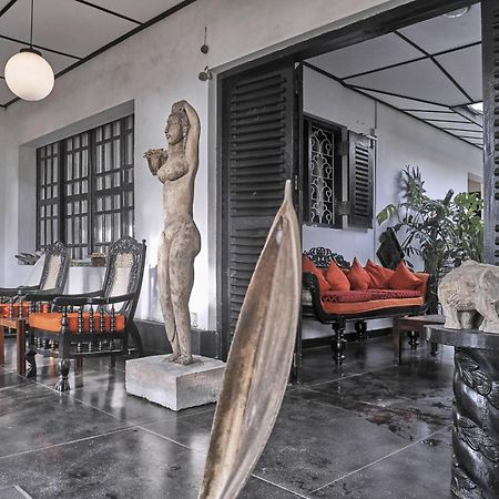 The Icebear Guesthouse เนกอมโบ ภายนอก รูปภาพ
