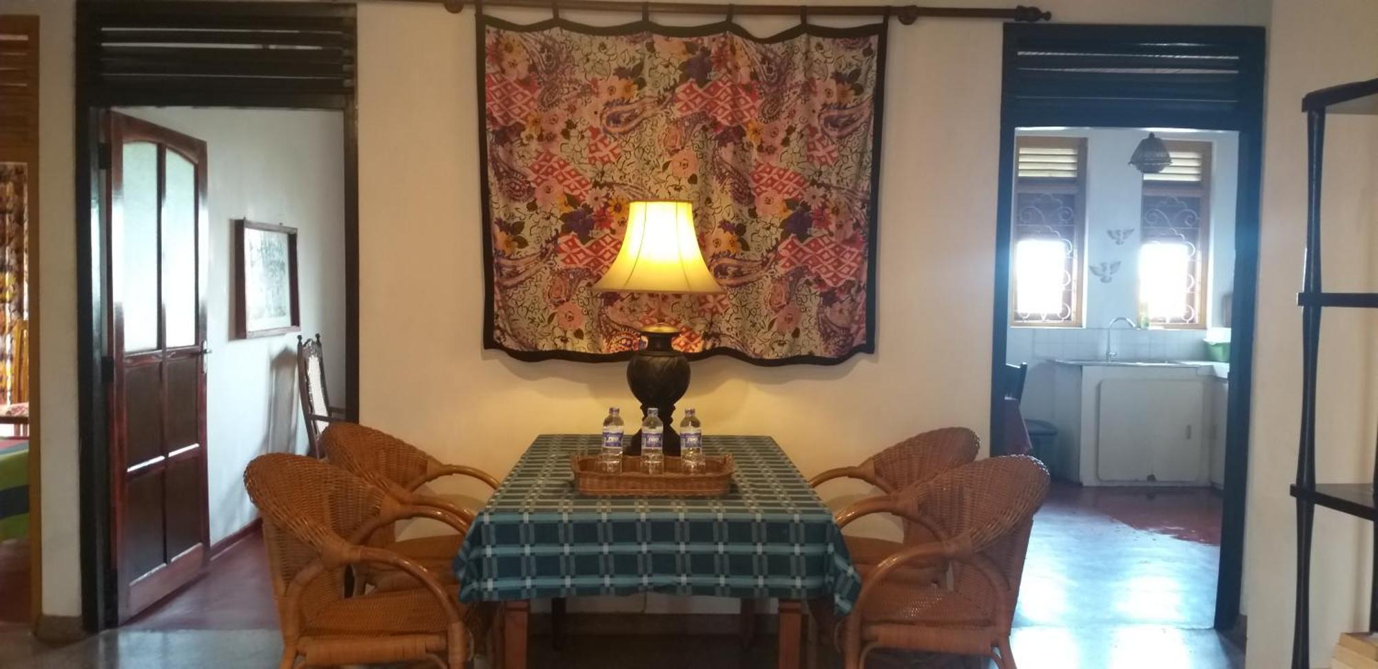 The Icebear Guesthouse เนกอมโบ ห้อง รูปภาพ