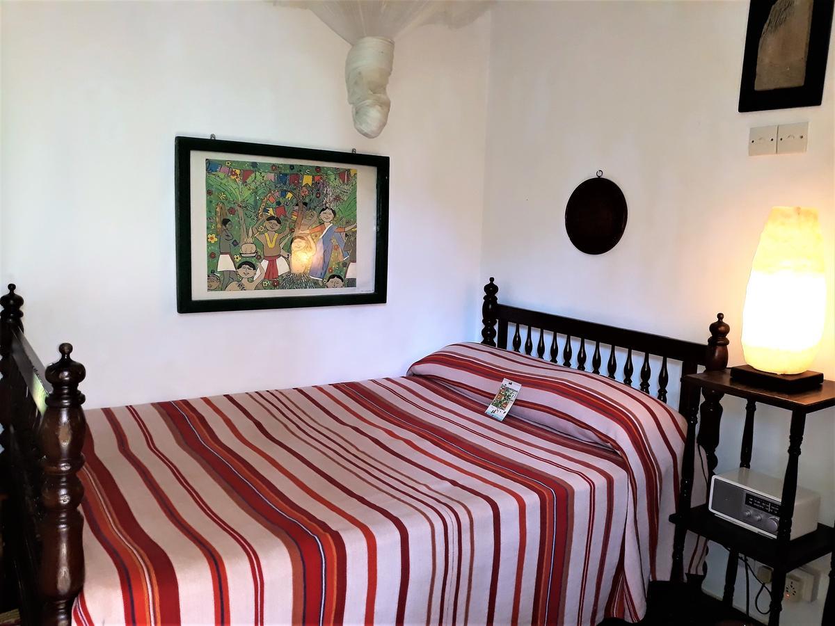 The Icebear Guesthouse เนกอมโบ ภายนอก รูปภาพ