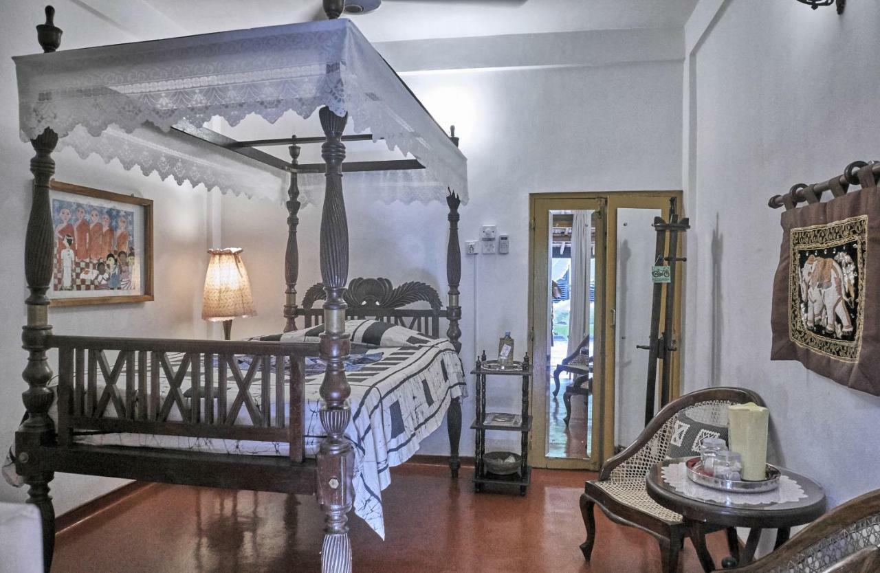The Icebear Guesthouse เนกอมโบ ภายนอก รูปภาพ